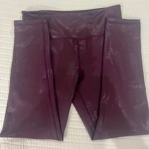 Plum Metallic Plus Light n Tight Hi-rise 7/8 24"   Size 8-10